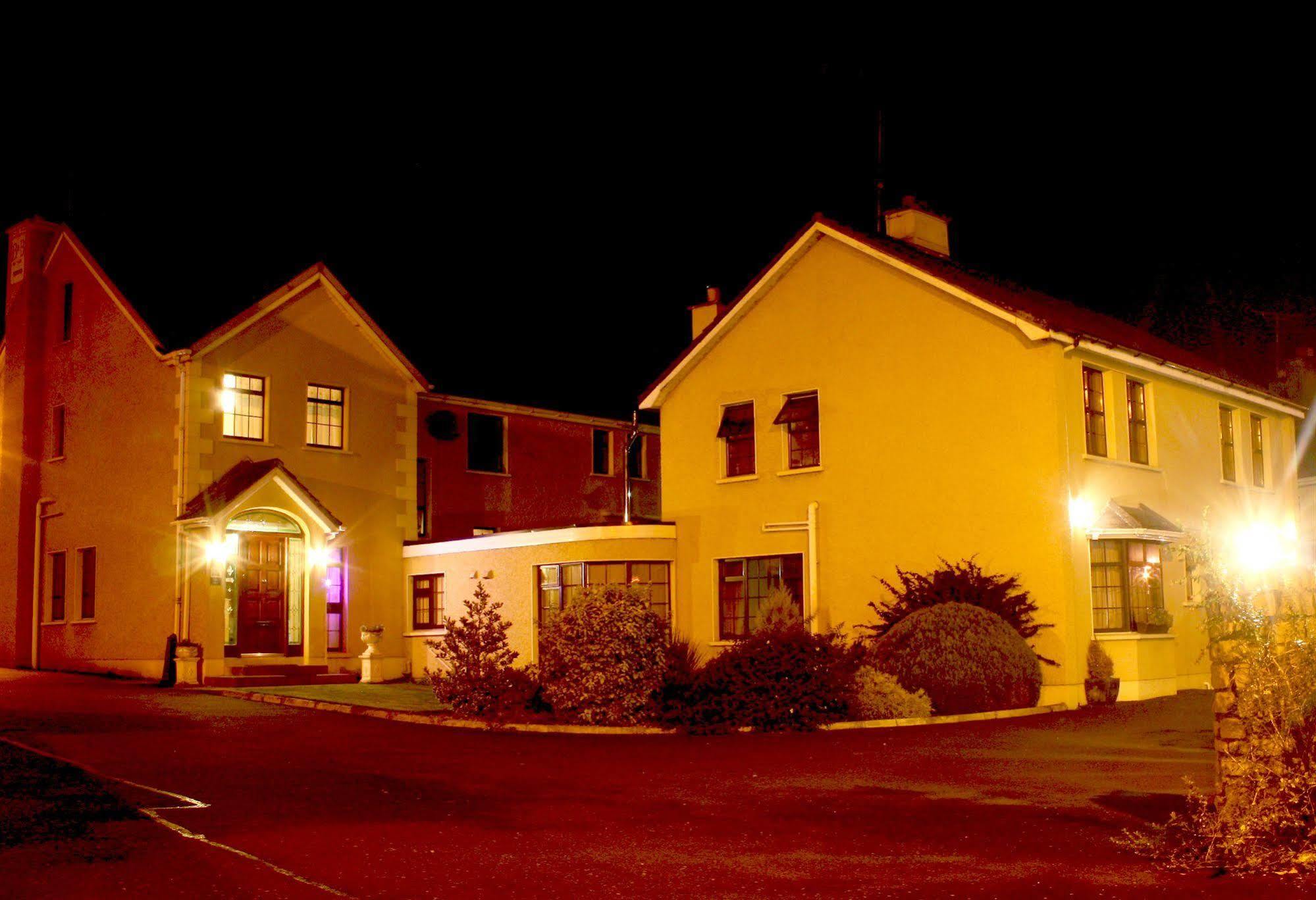 Bed & Breakfast Pearse Road Donegal Town