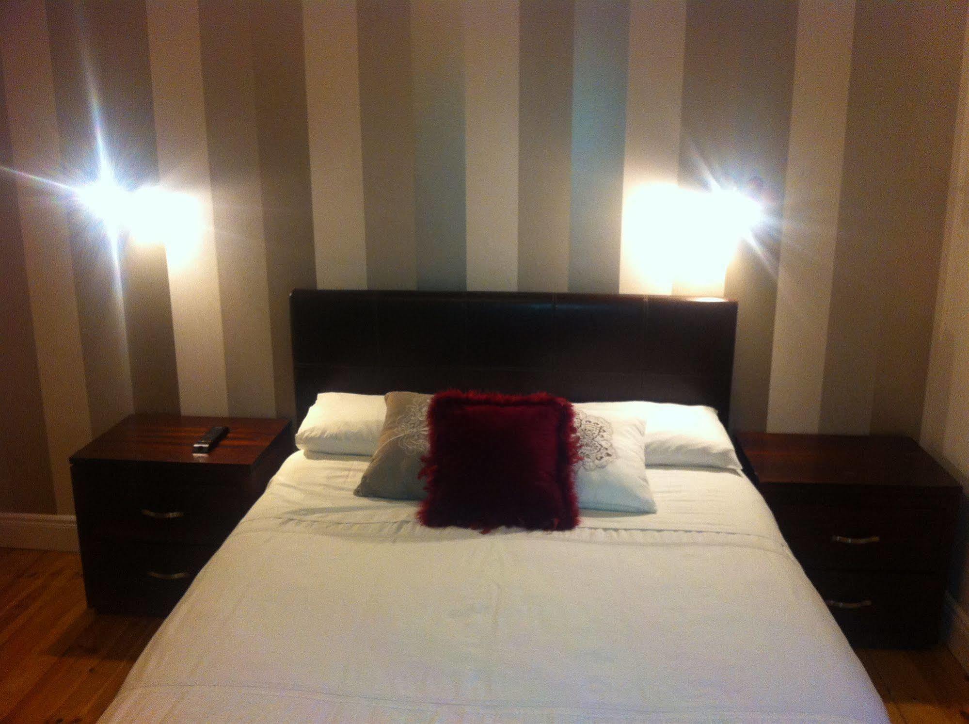 Bed & Breakfast Pearse Road 3*